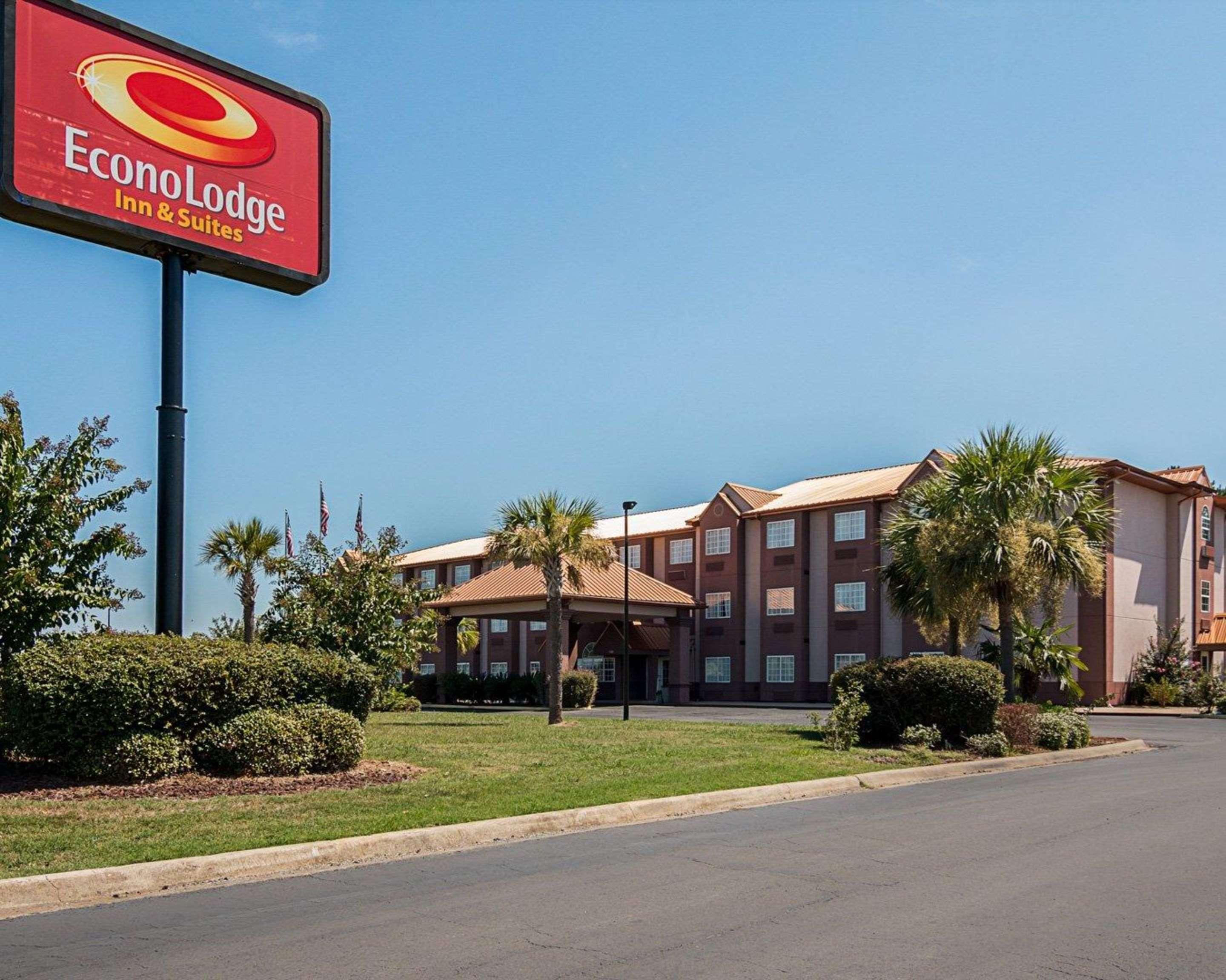Econo Lodge Inn & Suites Natchitoches Exterior photo
