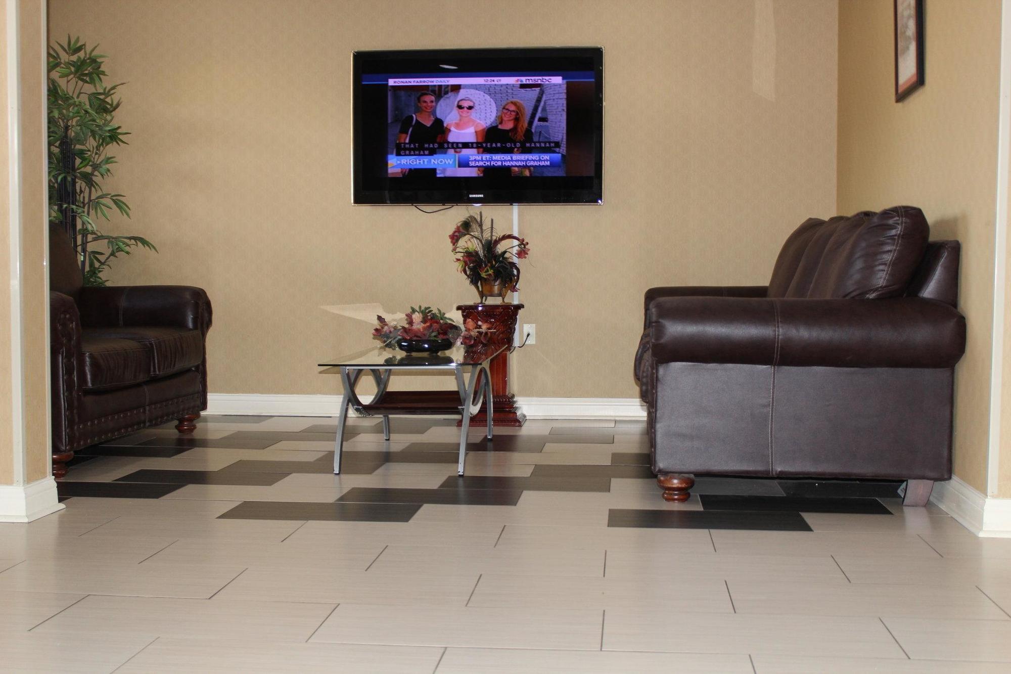 Econo Lodge Inn & Suites Natchitoches Exterior photo