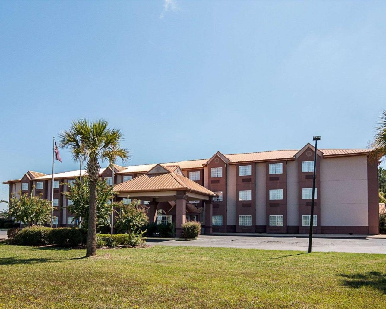 Econo Lodge Inn & Suites Natchitoches Exterior photo