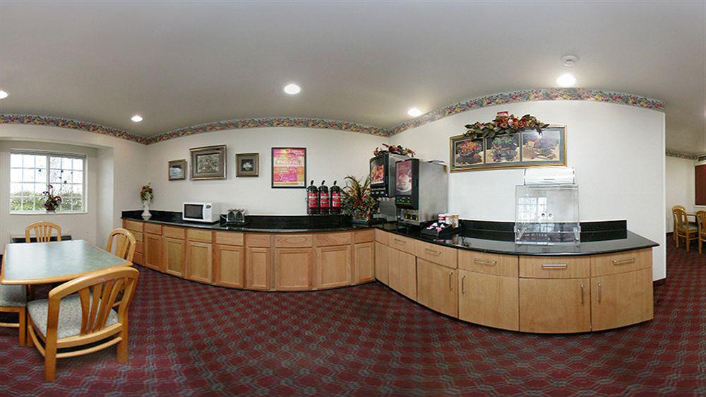 Econo Lodge Inn & Suites Natchitoches Exterior photo
